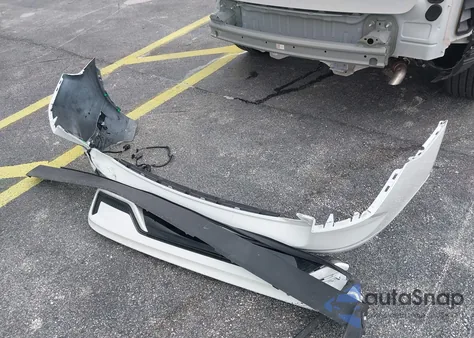 2025 Volvo Xc60 B5 Plus from USA, damaged, VIN YV4M12RC1S1184317